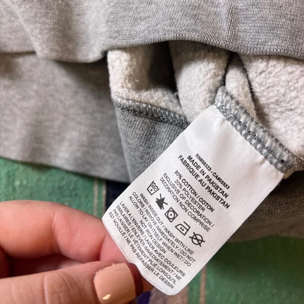 Nike Sweatshirt Women Small Gray Cropped Oversized Crewneck Fleece Pullover AV60